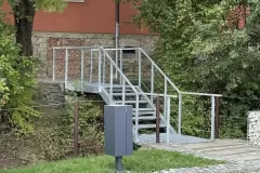 8-1